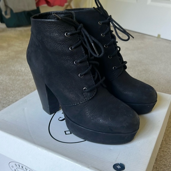Steve Madden Raspy Booties - Picture 1 of 8